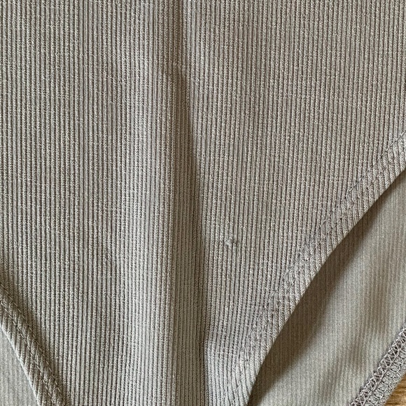 Forever 21 Gray Ribbed Scoop Bodysuit - Picture 3 of 5